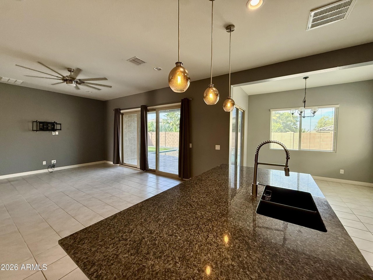 7306 S Lancaster St - Photo 5 of 22