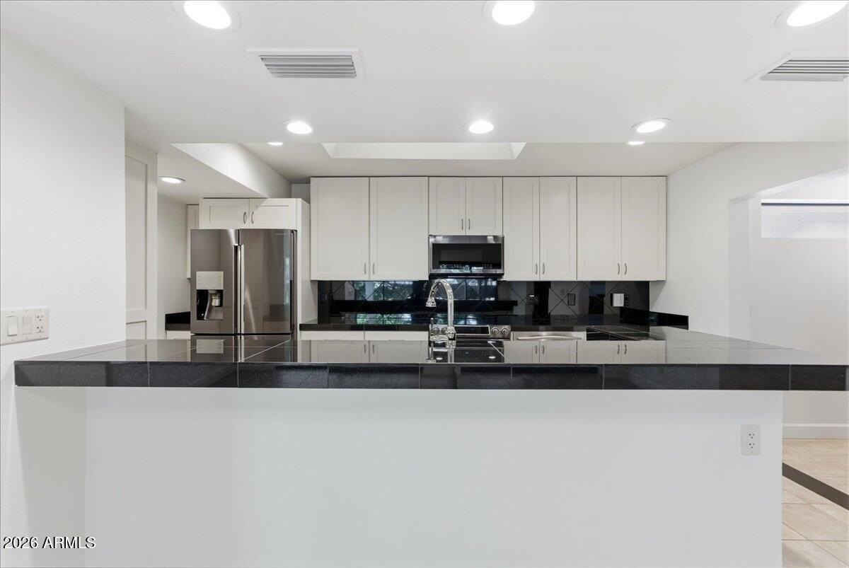 5309 N 24th Pl - Photo 2 of 36