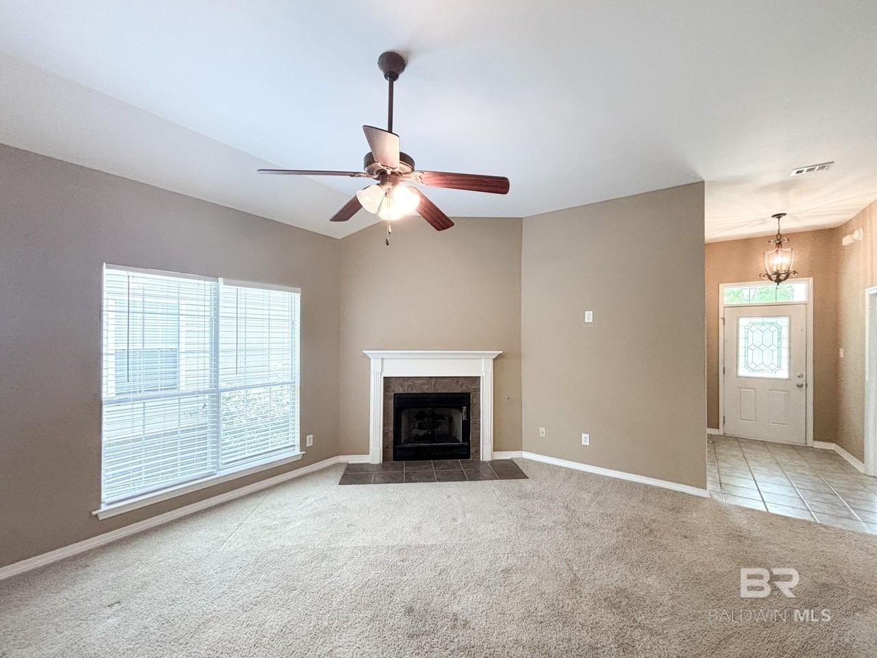 29956 Saint Simon St - Photo 4 of 21