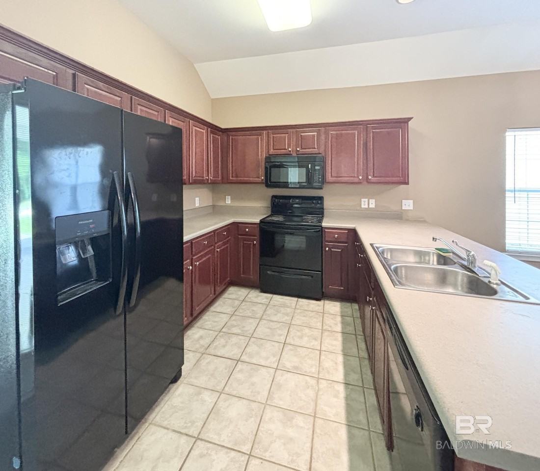 29956 Saint Simon St - Photo 7 of 21