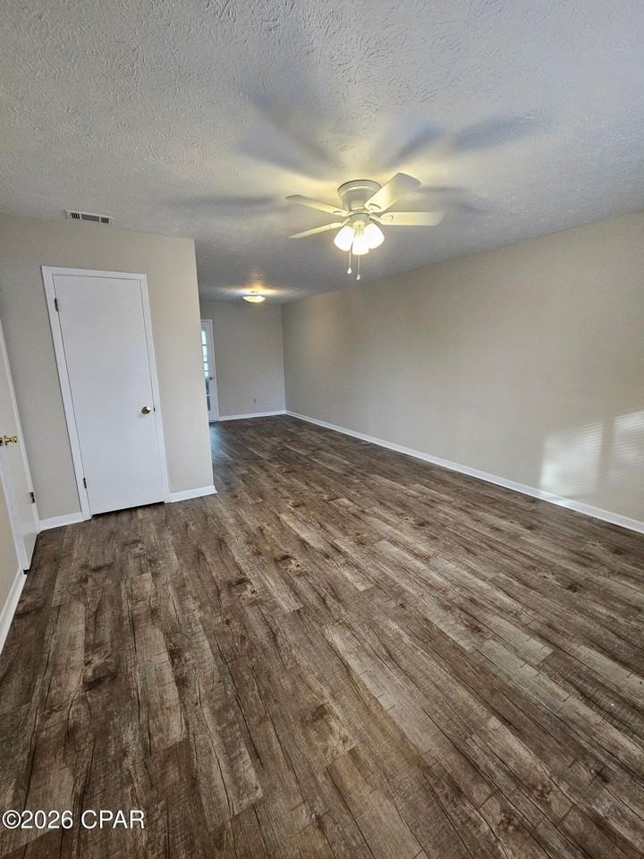 6401 Lenawee St - Photo 2 of 12