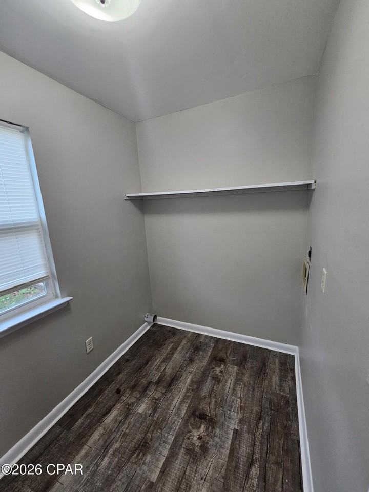 6401 Lenawee St - Photo 5 of 12