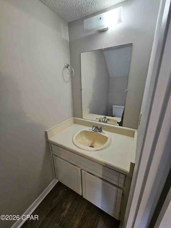 6401 Lenawee St - Photo 6 of 12