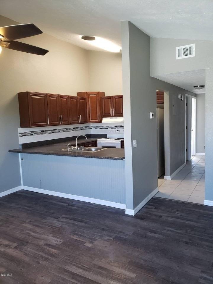 407 Viola Ave - Photo 5 of 21