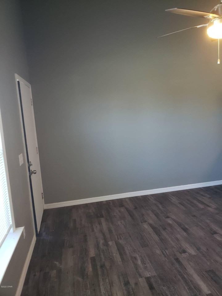 407 Viola Ave - Photo 6 of 21