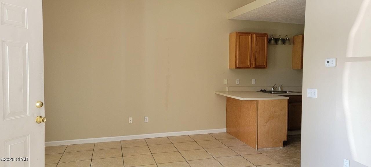 2409 Allison Ave - Photo 7 of 8