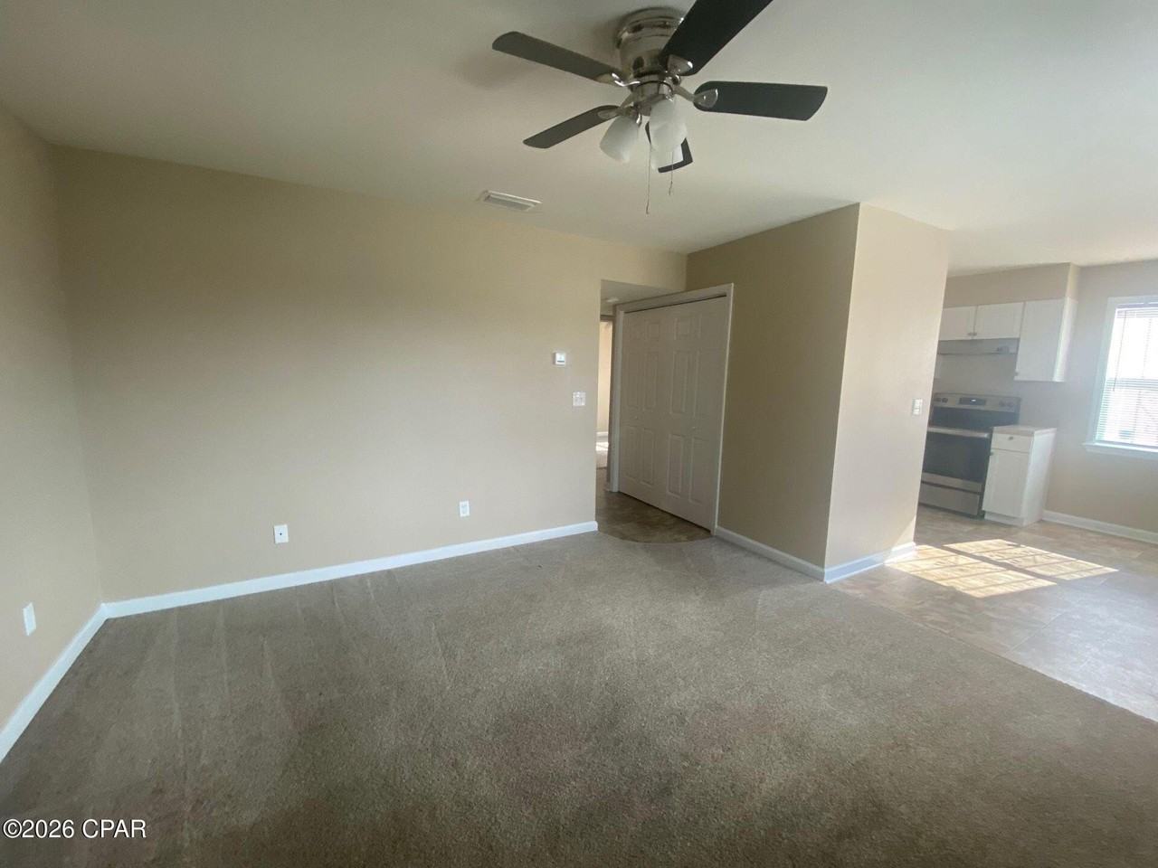 6415 Winona St Apt B - Photo 2 of 14