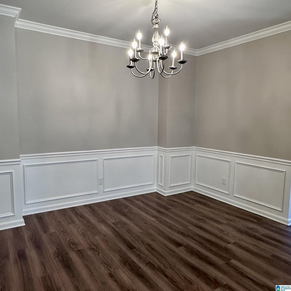 384 Savannah Cir - Photo 6 of 19