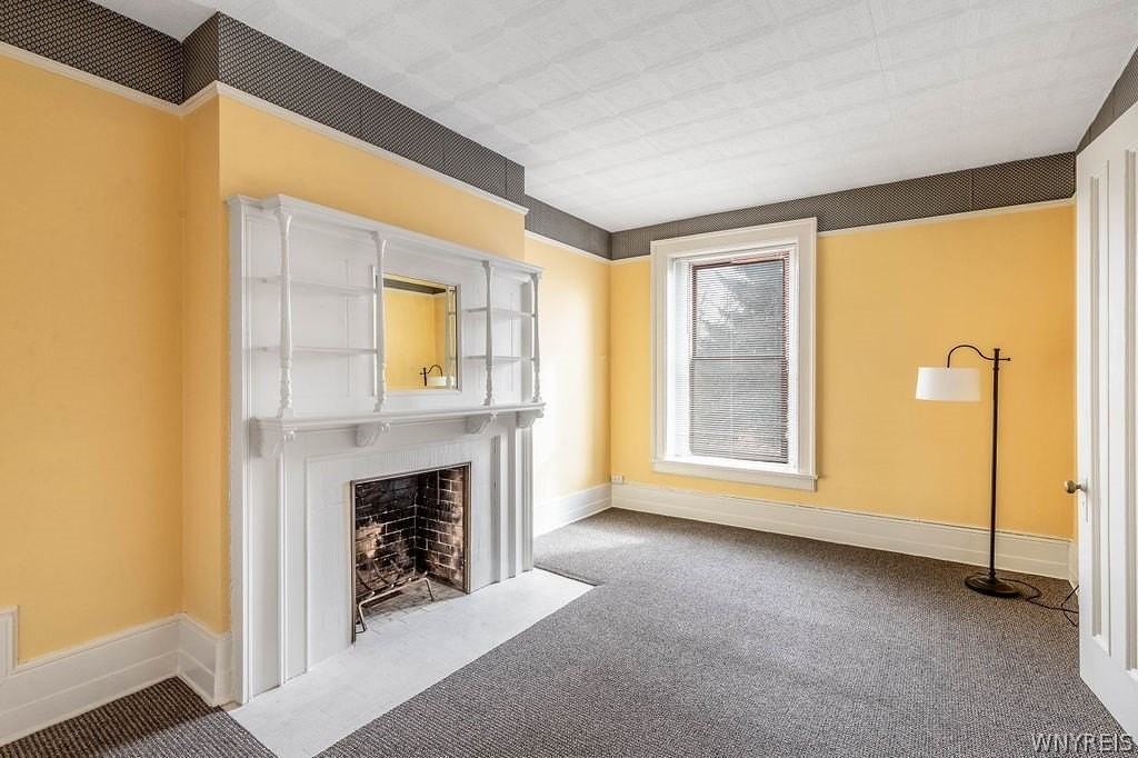 493 Delaware Ave Unit 3 - Photo 7 of 20