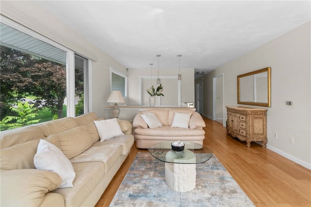 137 Honness Ln - Photo 6 of 28