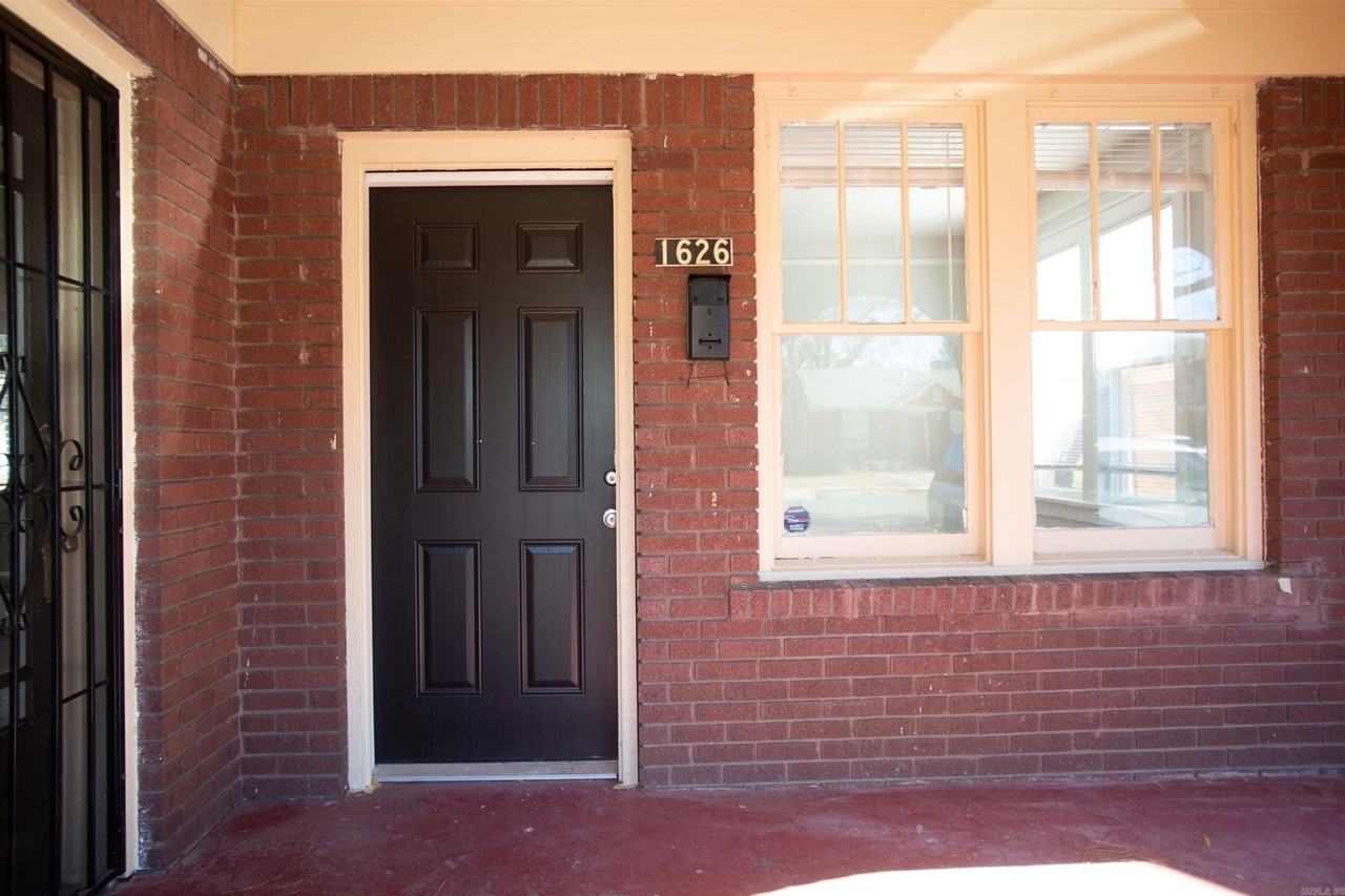 1626 Gum St - Photo 2 of 22