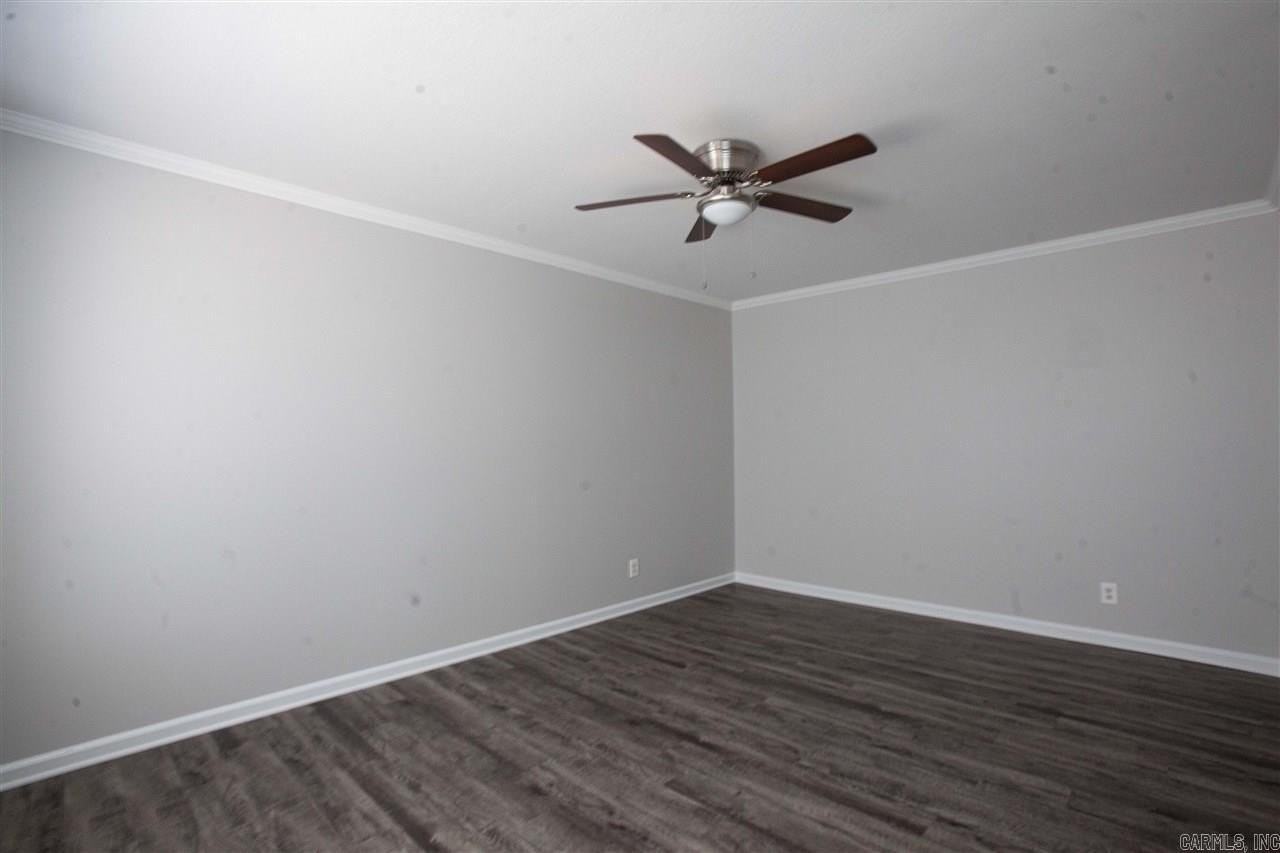 3 Carolina Dr - Photo 7 of 14