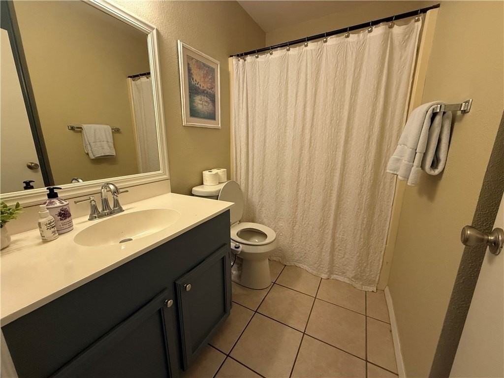 7201 Sparkle Sea Dr - Photo 6 of 20