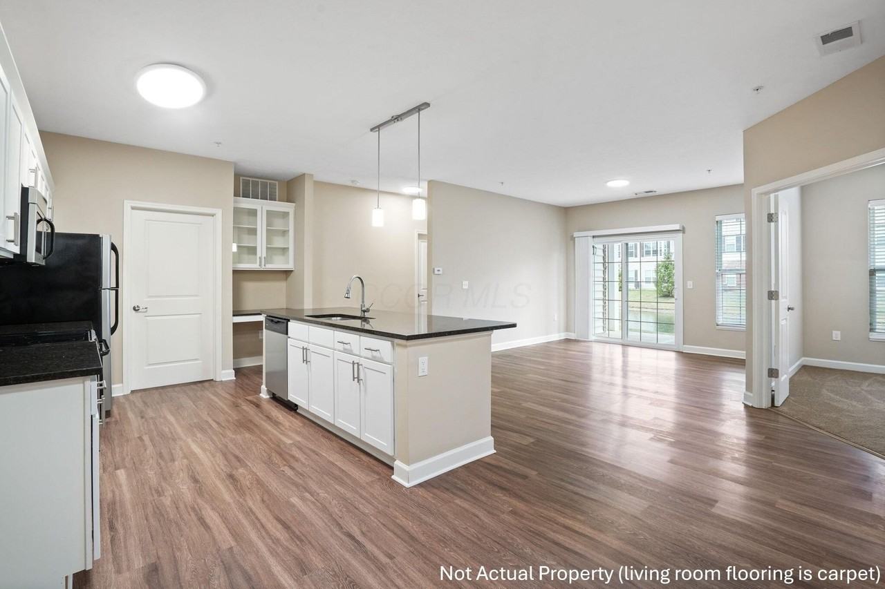 5857 Spruce Forest Dr - Photo 4 of 35