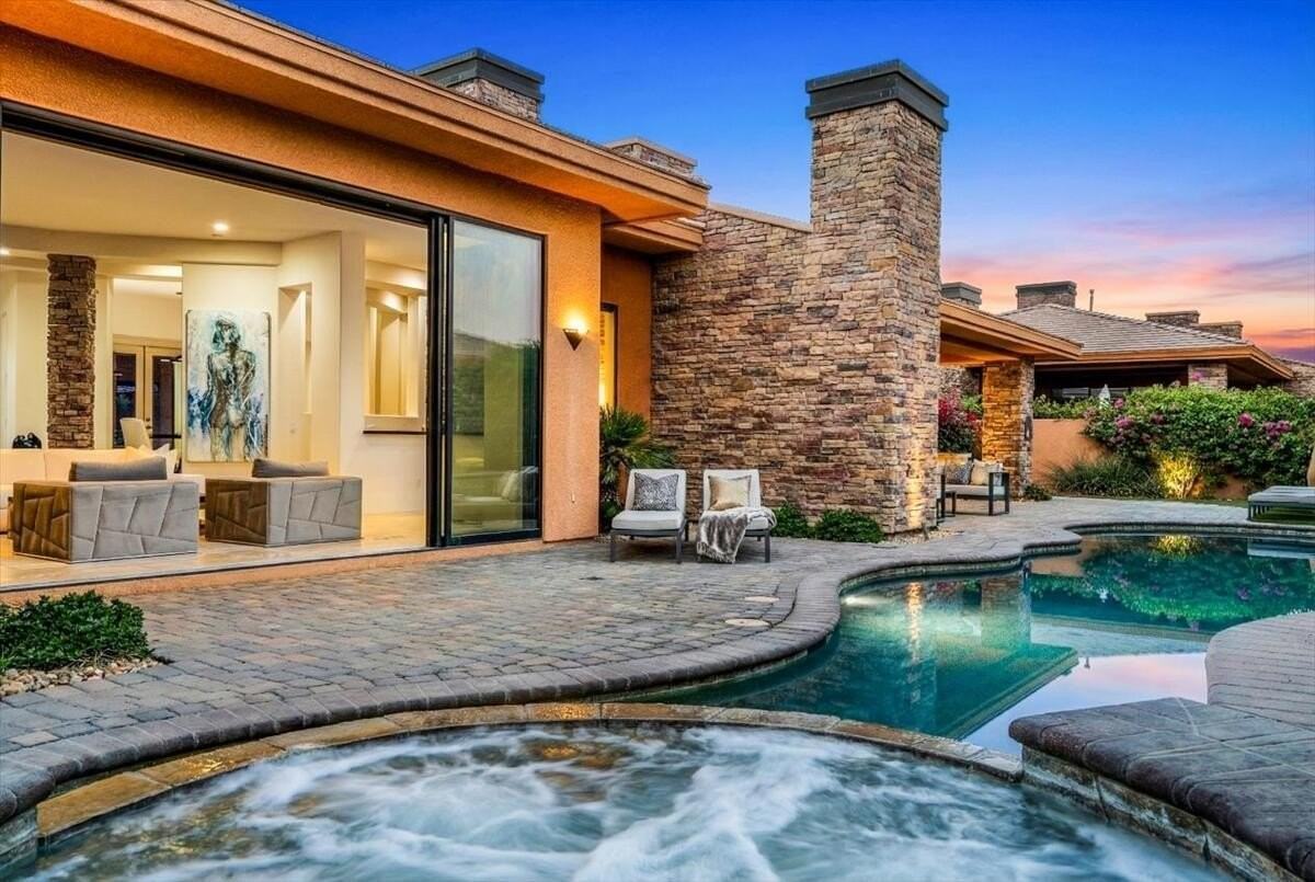 50380 Via Serenidad - Photo 4 of 43