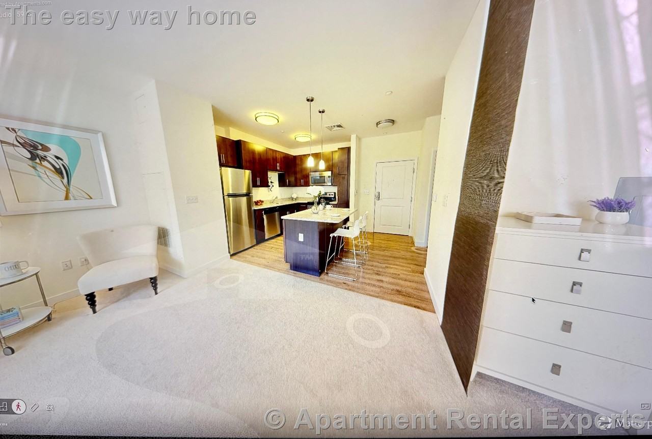 30 Mill St - Photo 3 of 16