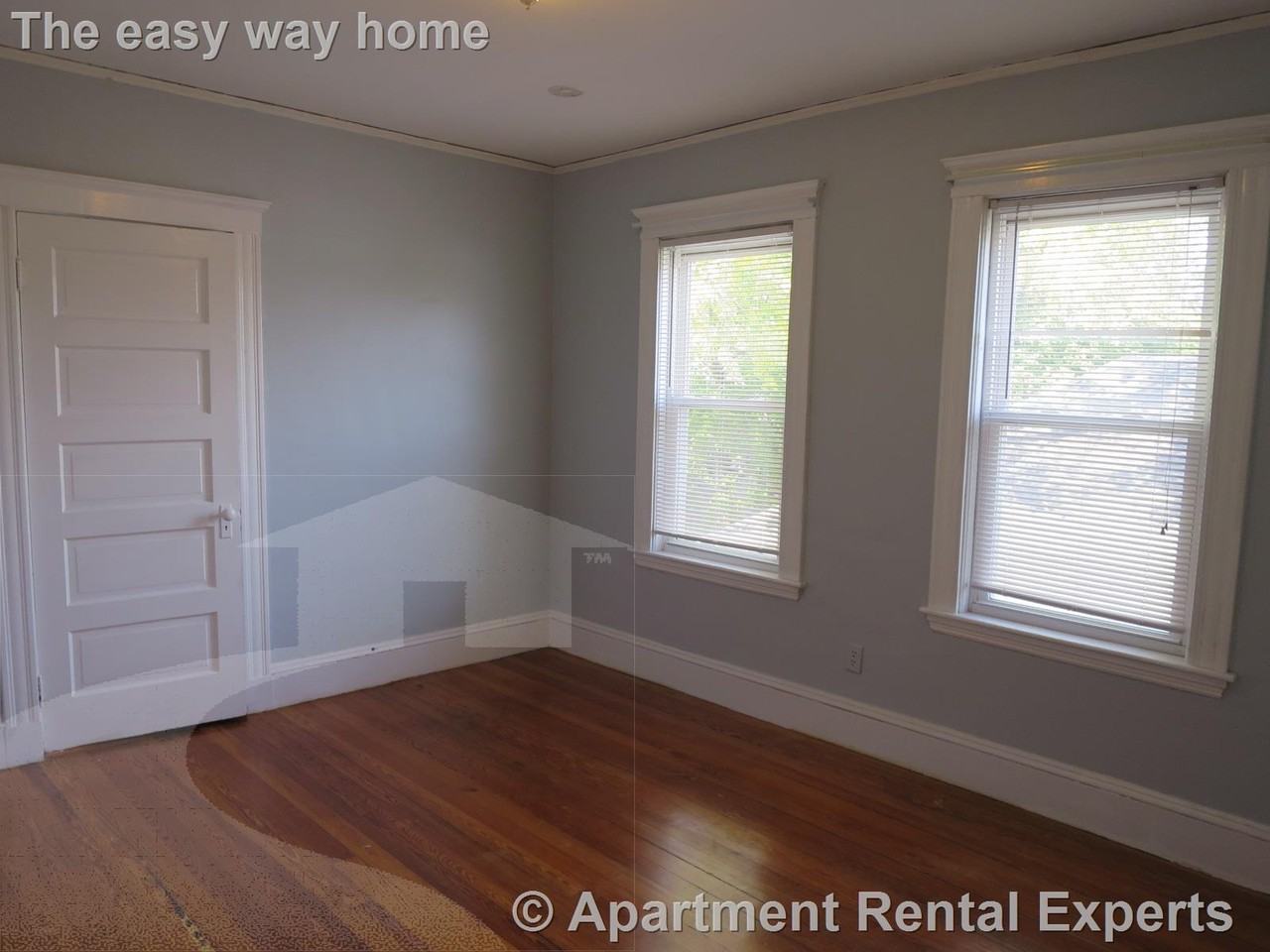 36 Standish St #3 - Photo 7 of 14