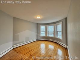featured image of 119 Harvard St #6