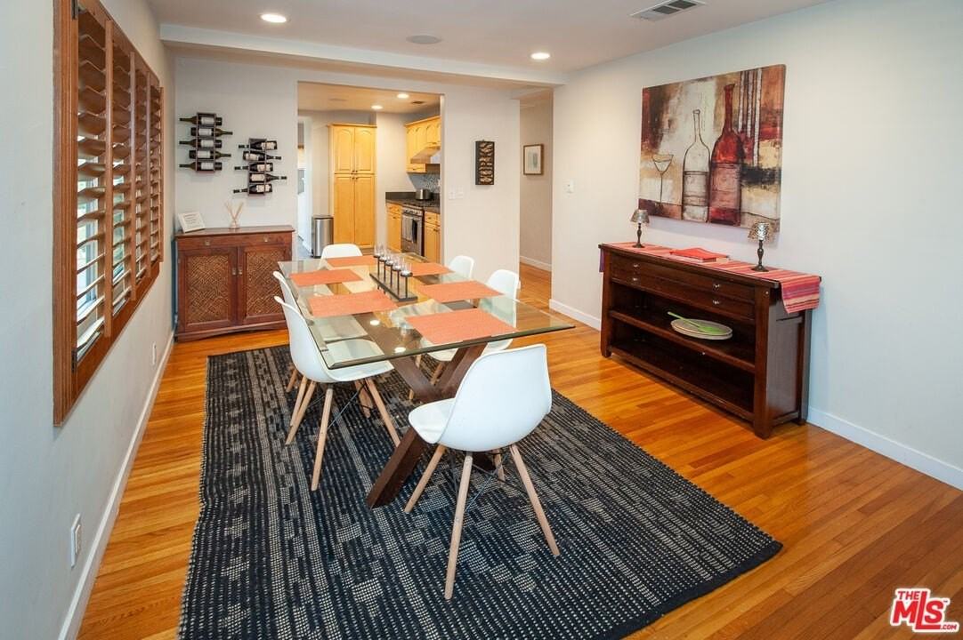 5226 College View Ave - Photo 5 of 17