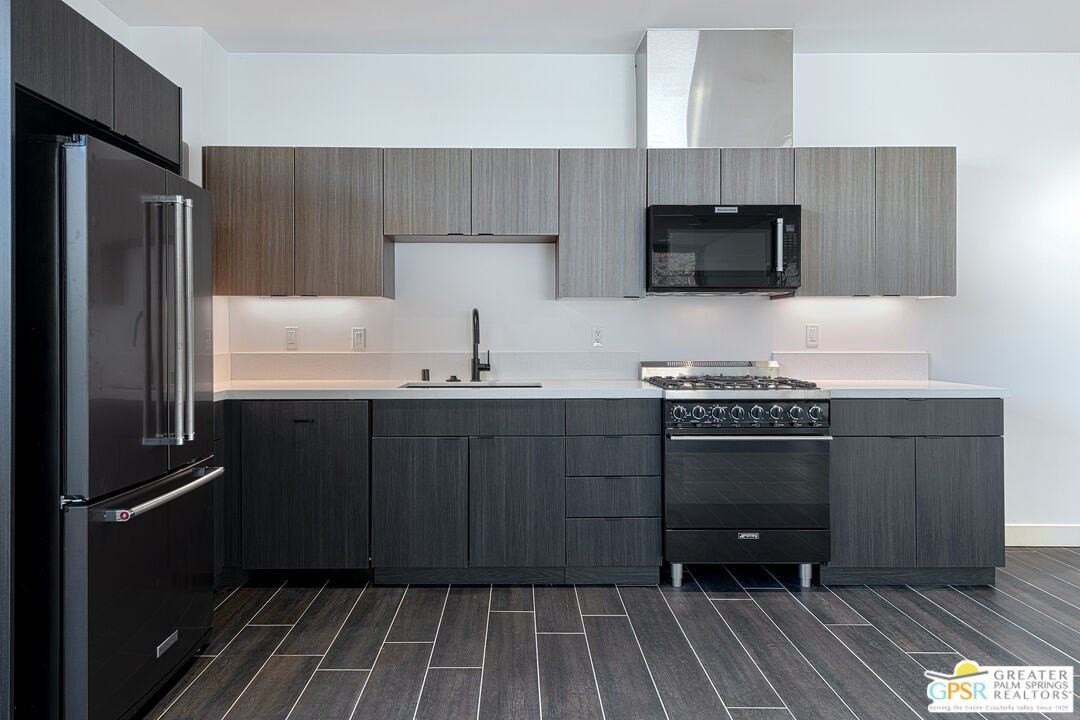 175 N Palm Canyon Dr Unit 215 - Photo 3 of 9