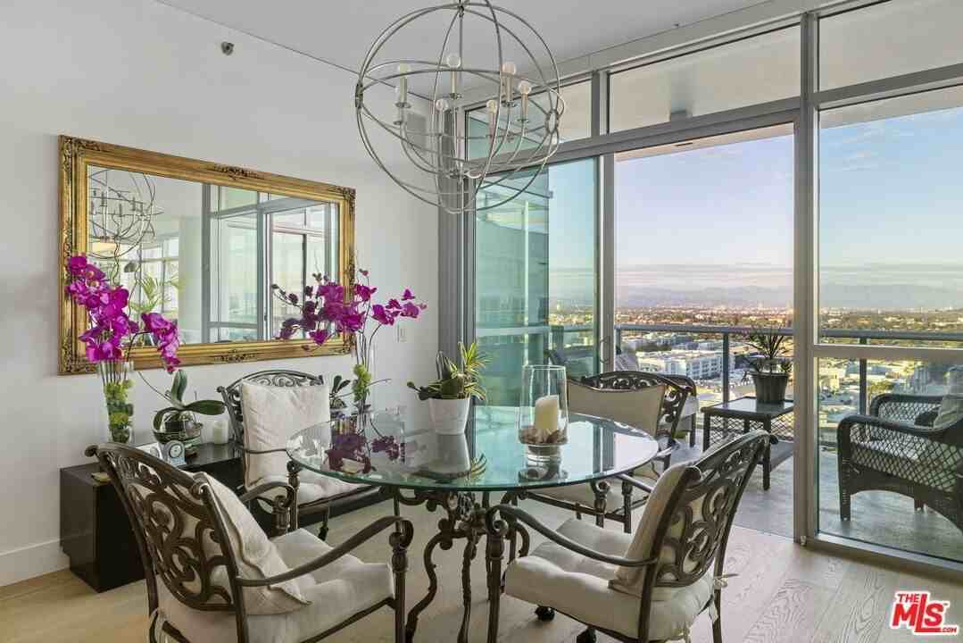 13650 Marina Pointe Dr Unit 1806 - Photo 7 of 50