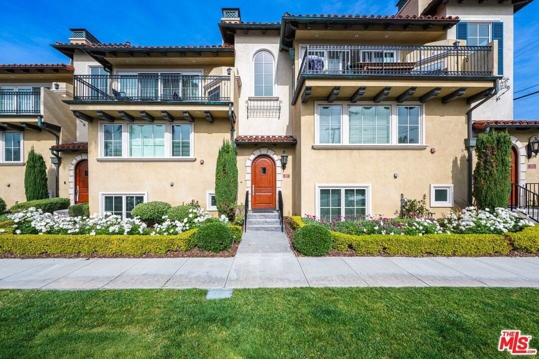 201 201 Avenue A unit: #C #Apt C