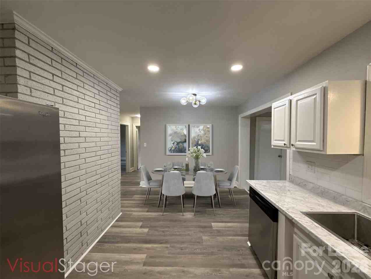 2745 Dogwood Ave - Photo 5 of 20