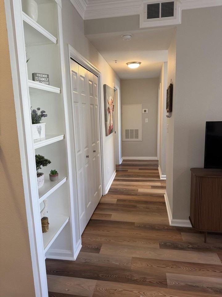 700 Daniel Ellis Dr Apt 2203 - Photo 7 of 27