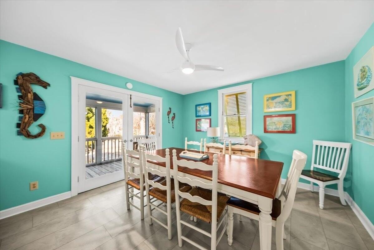 2714 Bayonne St - Photo 5 of 29