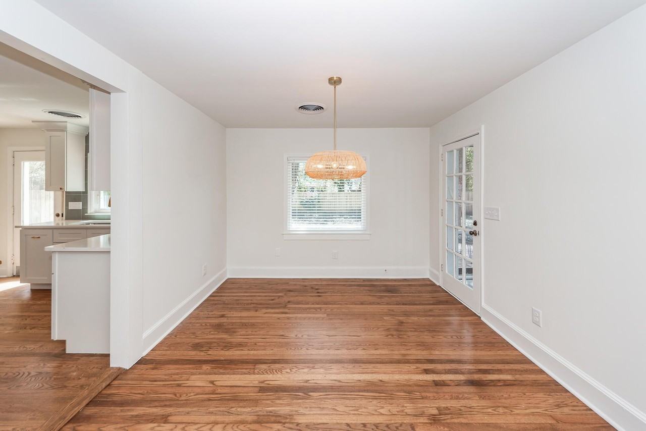 1323 S Sherwood Dr - Photo 7 of 17