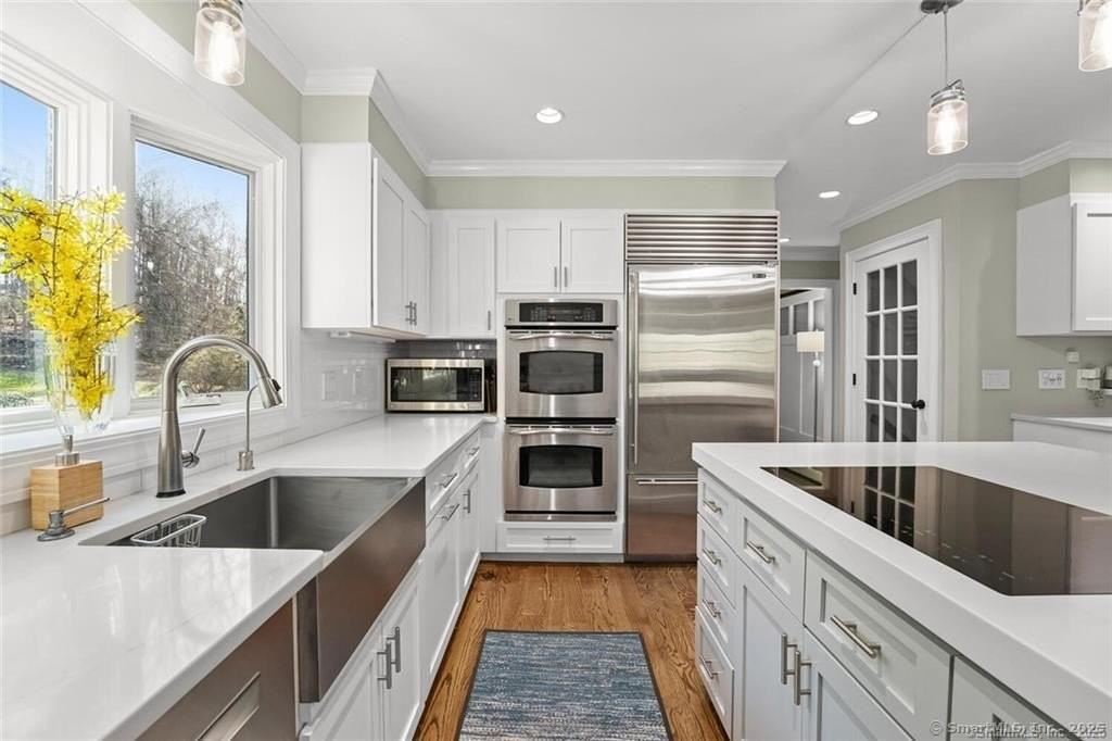 5 Holly Pl - Photo 7 of 33