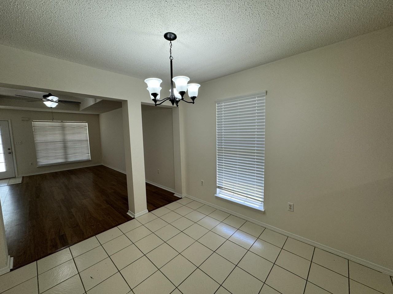 1610 Chadwick Ln - Photo 6 of 21