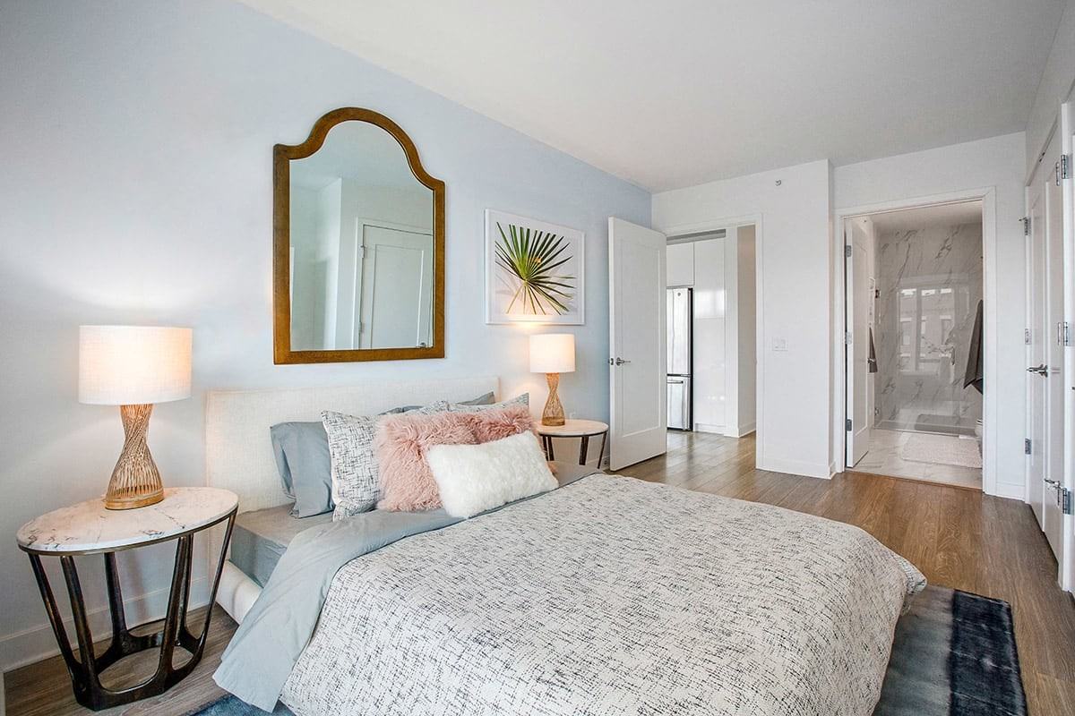 W Webster Ave & N Burling St #713 - Photo 5 of 16