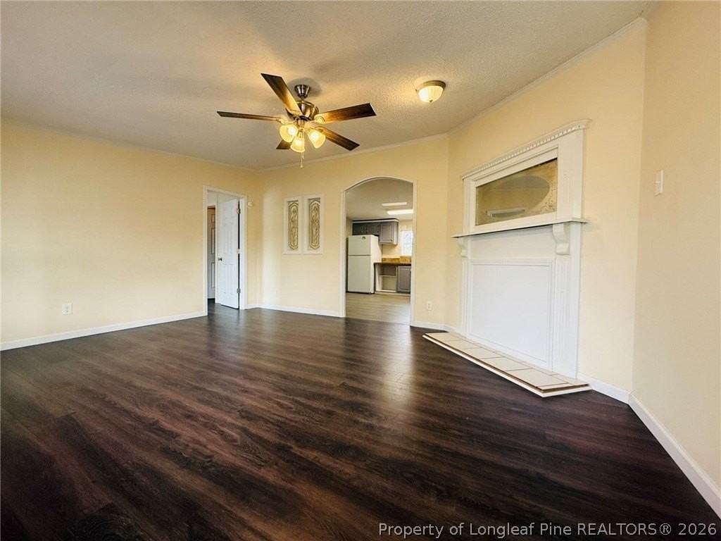 37 Jefferson Ln - Photo 4 of 18