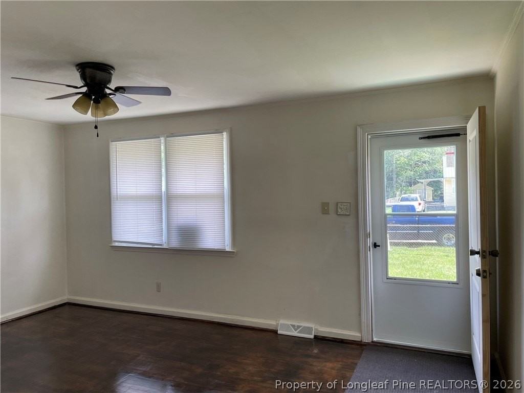 521 E 5th Ave - Photo 2 of 9