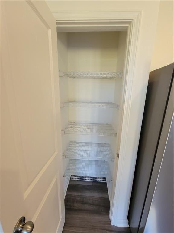 209 Swindon Dr - Photo 7 of 28