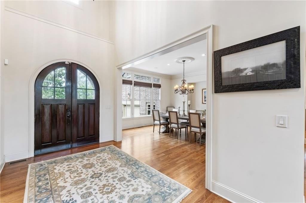 927 Buckingham Cir Nw - Photo 5 of 50