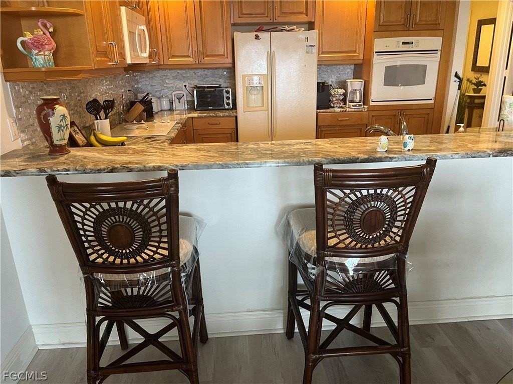 14300 Riva Del Lago Dr Apt 1002 - Photo 6 of 33