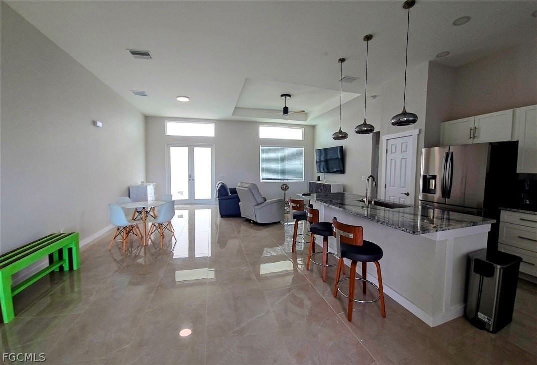 2116 Ne 22nd Ave - Photo 5 of 14