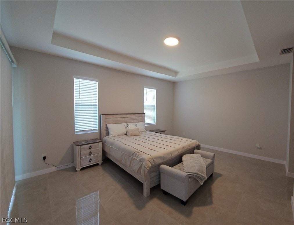 2116 Ne 22nd Ave - Photo 7 of 14