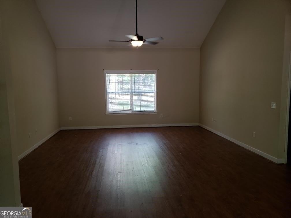 1254 Lakeview Rd - Photo 3 of 14