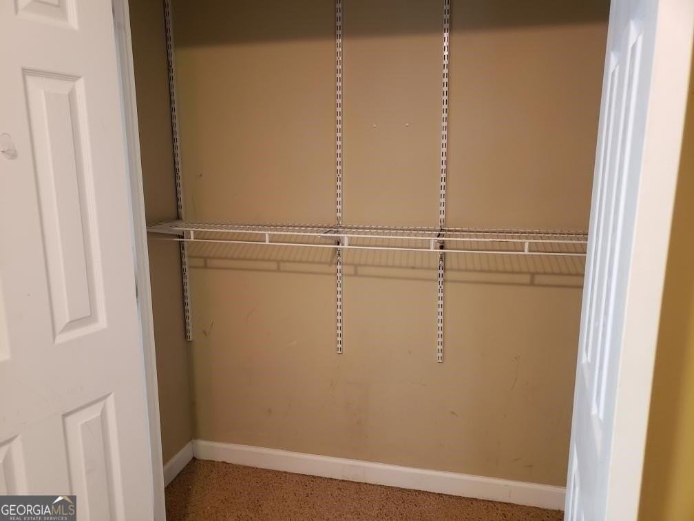 1254 Lakeview Rd - Photo 7 of 14