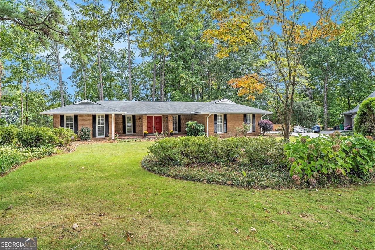 2324 Waterton Ct - Photo 2 of 34