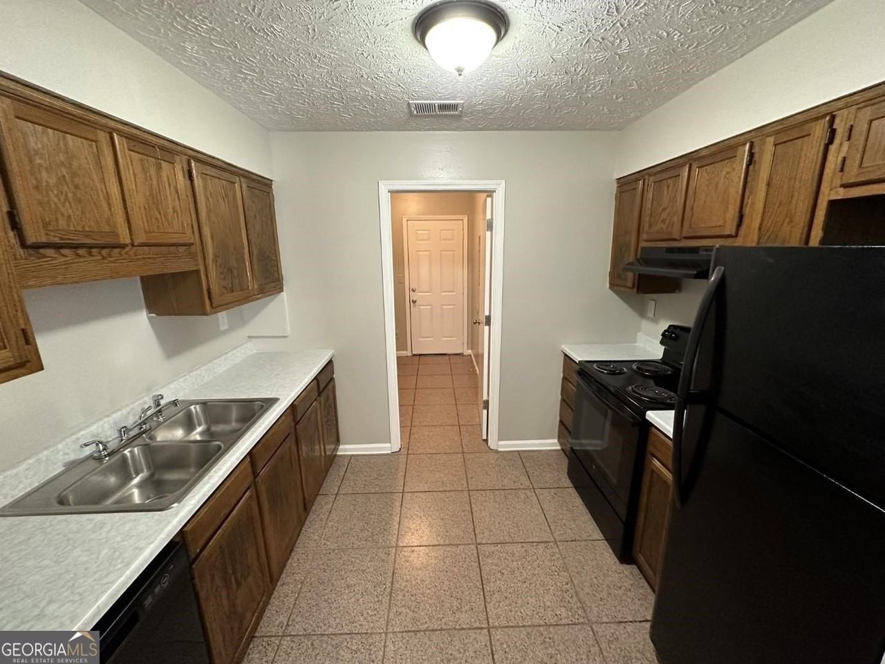 115 Pine Ter Unit 115 - Photo 5 of 15