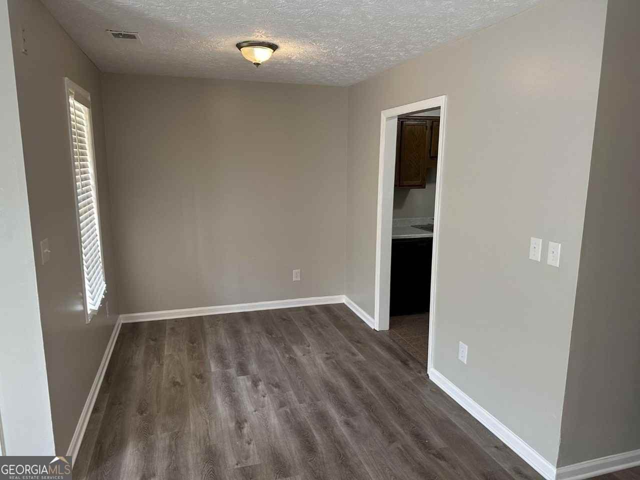 115 Pine Ter Unit 115 - Photo 7 of 15