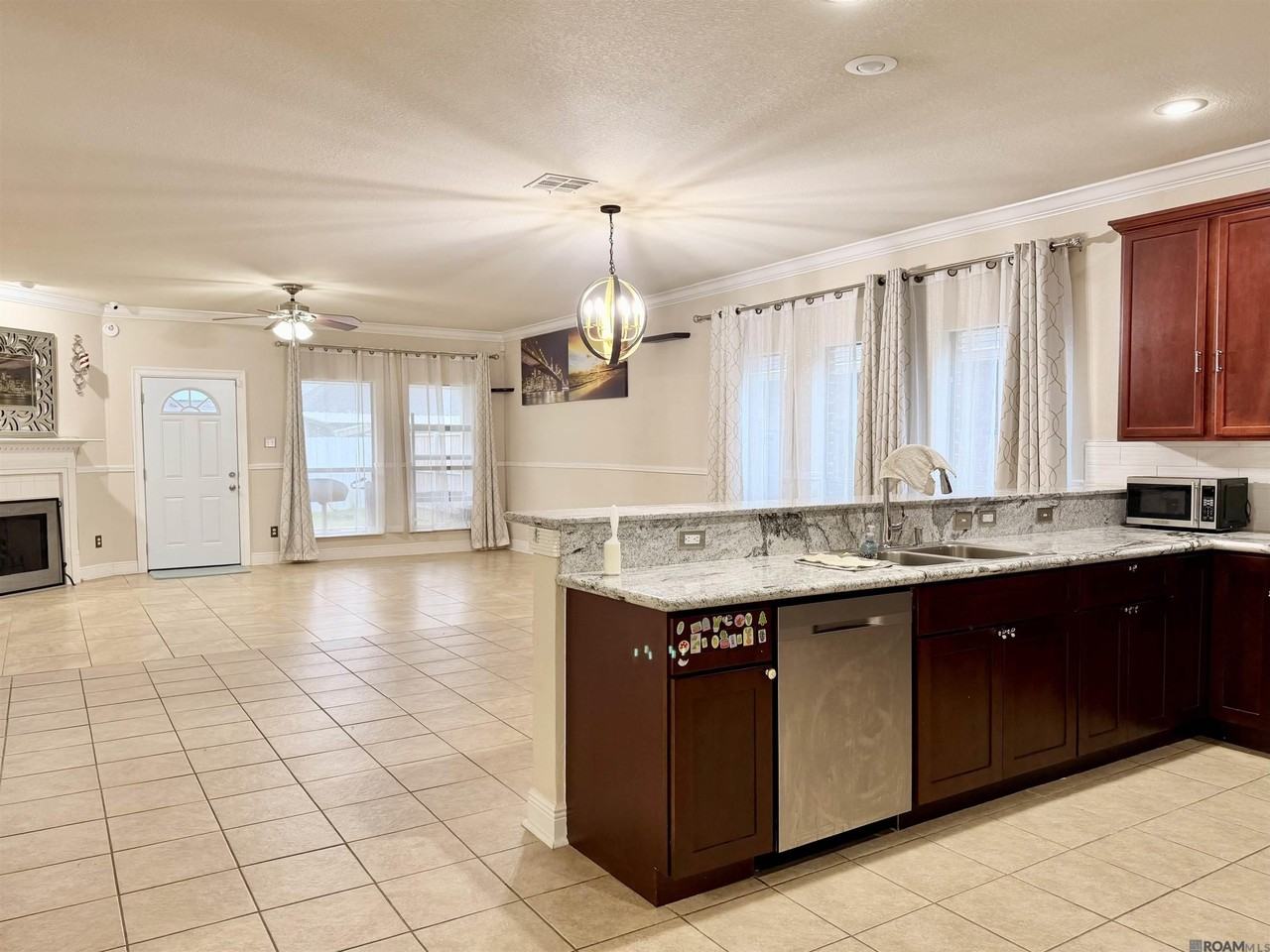 14717 Rhonda Ave - Photo 4 of 16