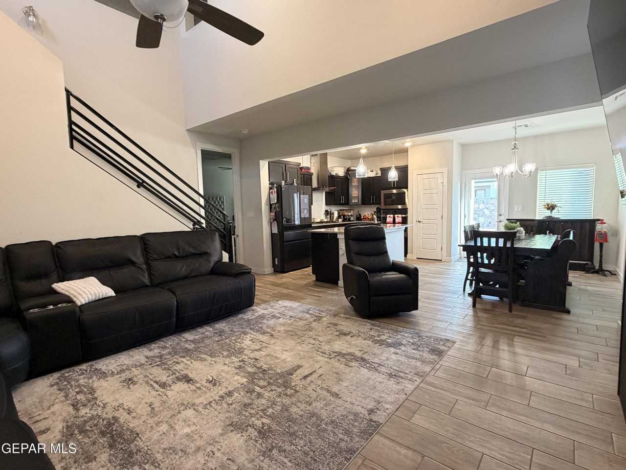 12622 Zollinger Ave - Photo 6 of 20