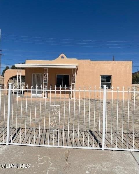 1924 Saint Johns Dr - Photo 2 of 13