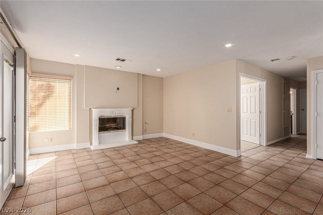 3308 Royal Glen Ct - Photo 7 of 29