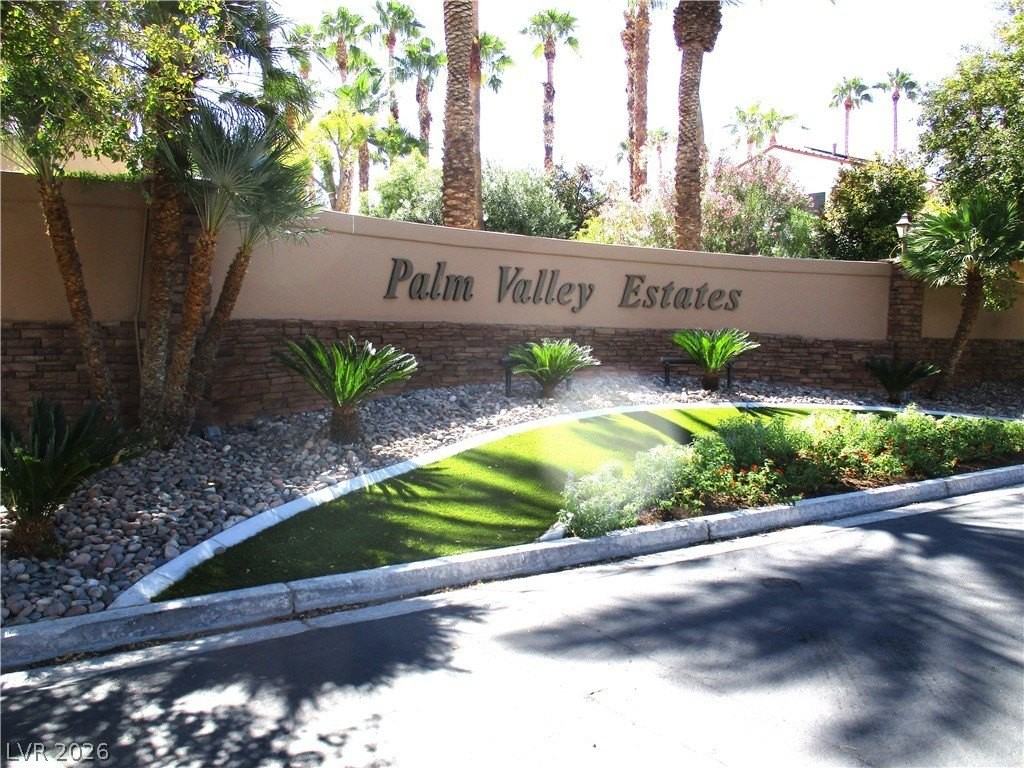 231 Windsong Dr - Photo 6 of 50